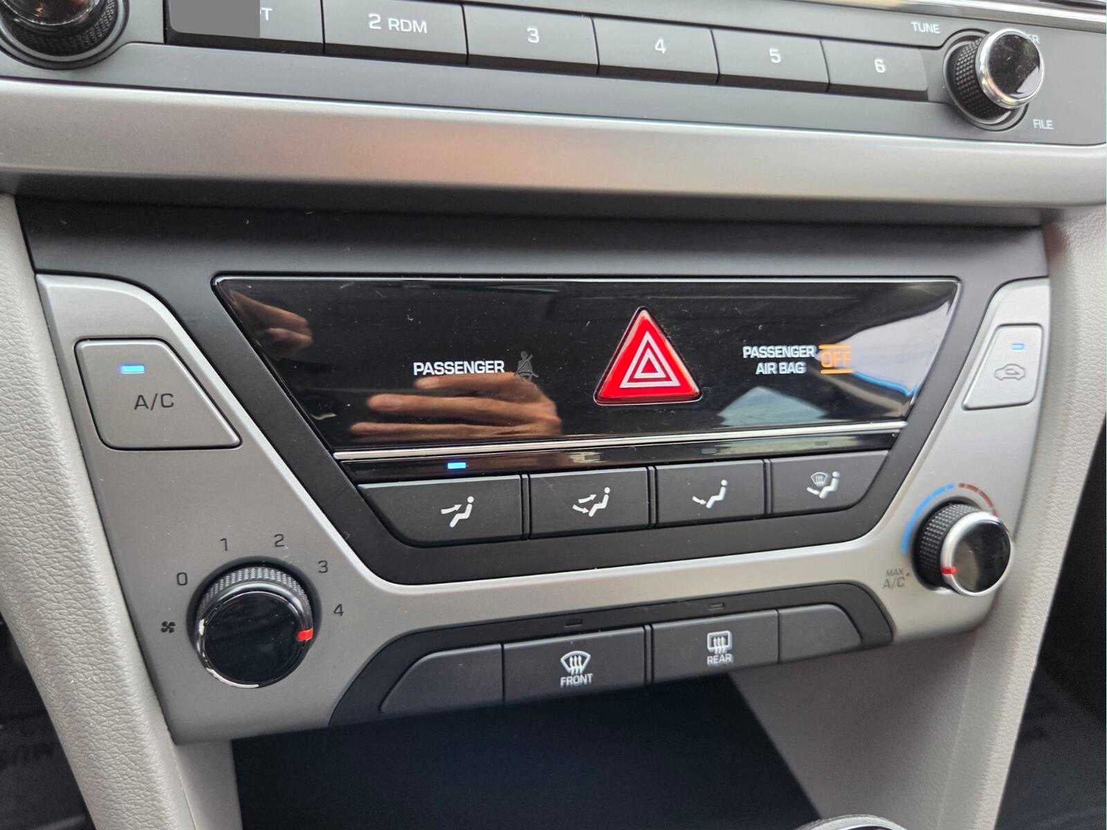 2018 Hyundai Elantra SE 2.0L Auto