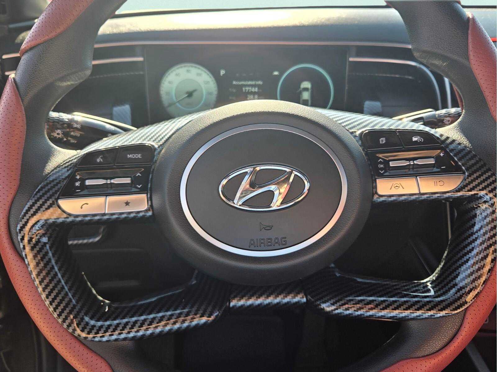 2024 Hyundai Santa Cruz SEL FWD