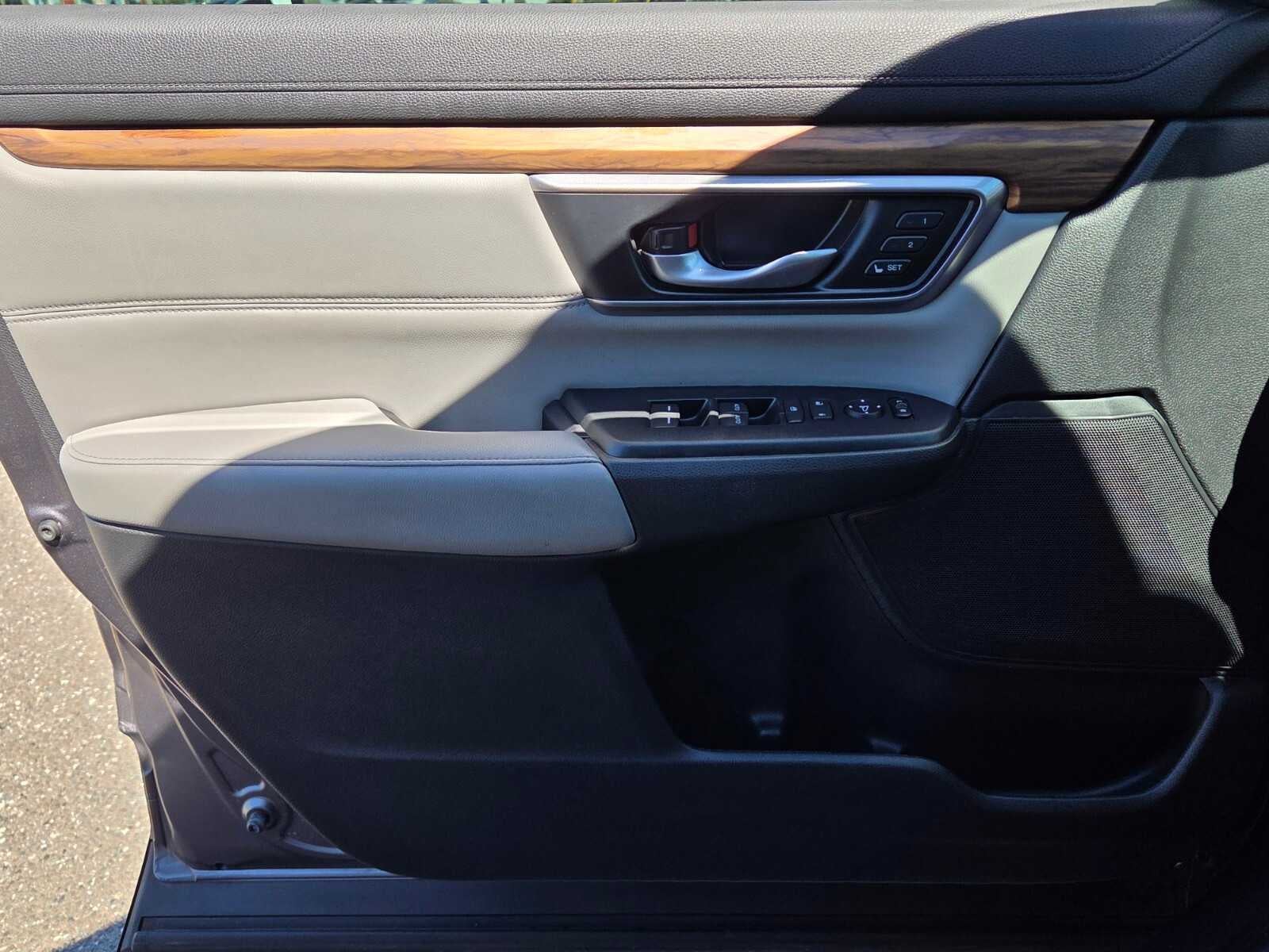 2018 Honda CR-V Touring 2WD