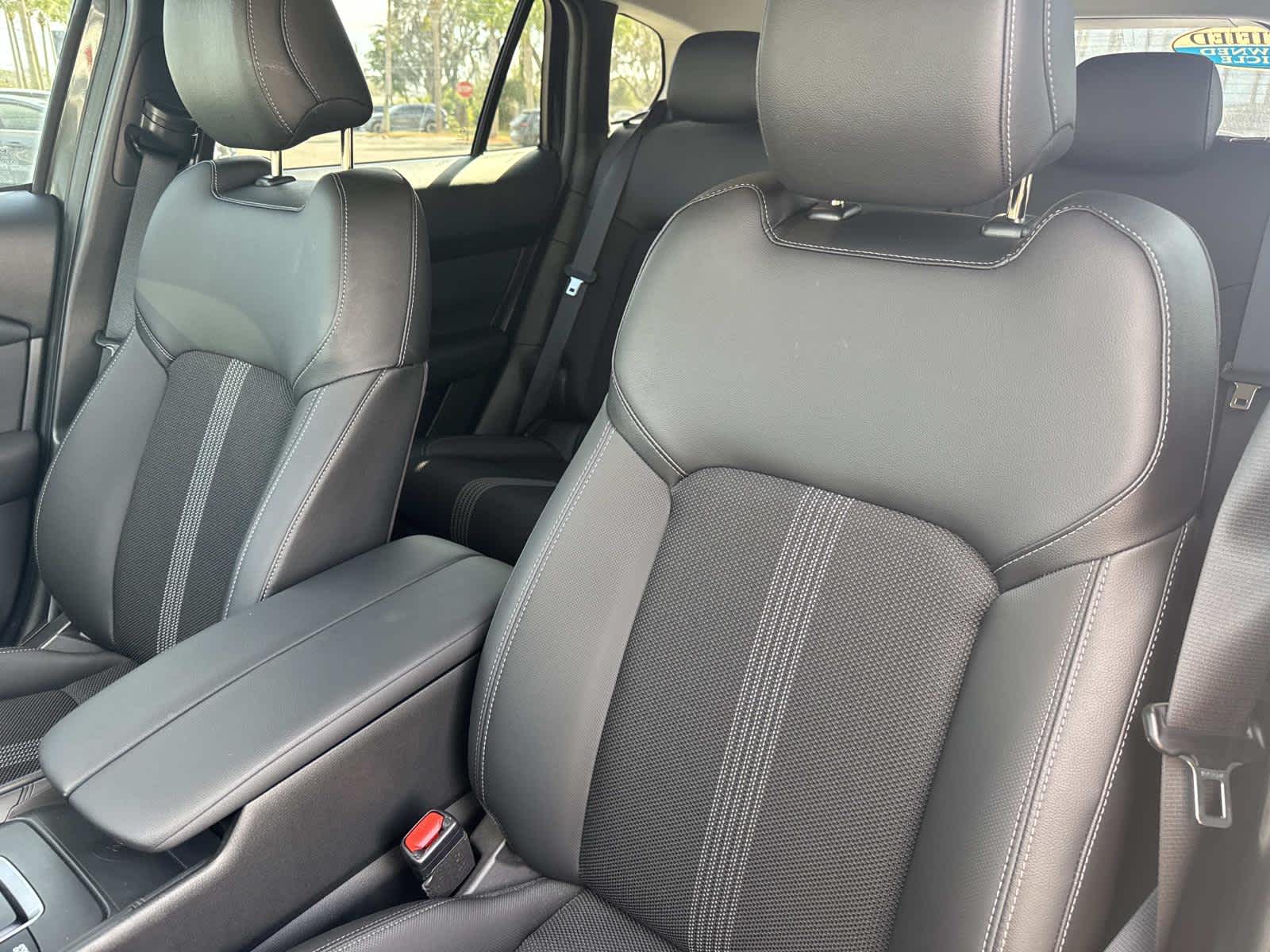 2025 Mazda Mazda CX-50 Hybrid Preferred Package AWD