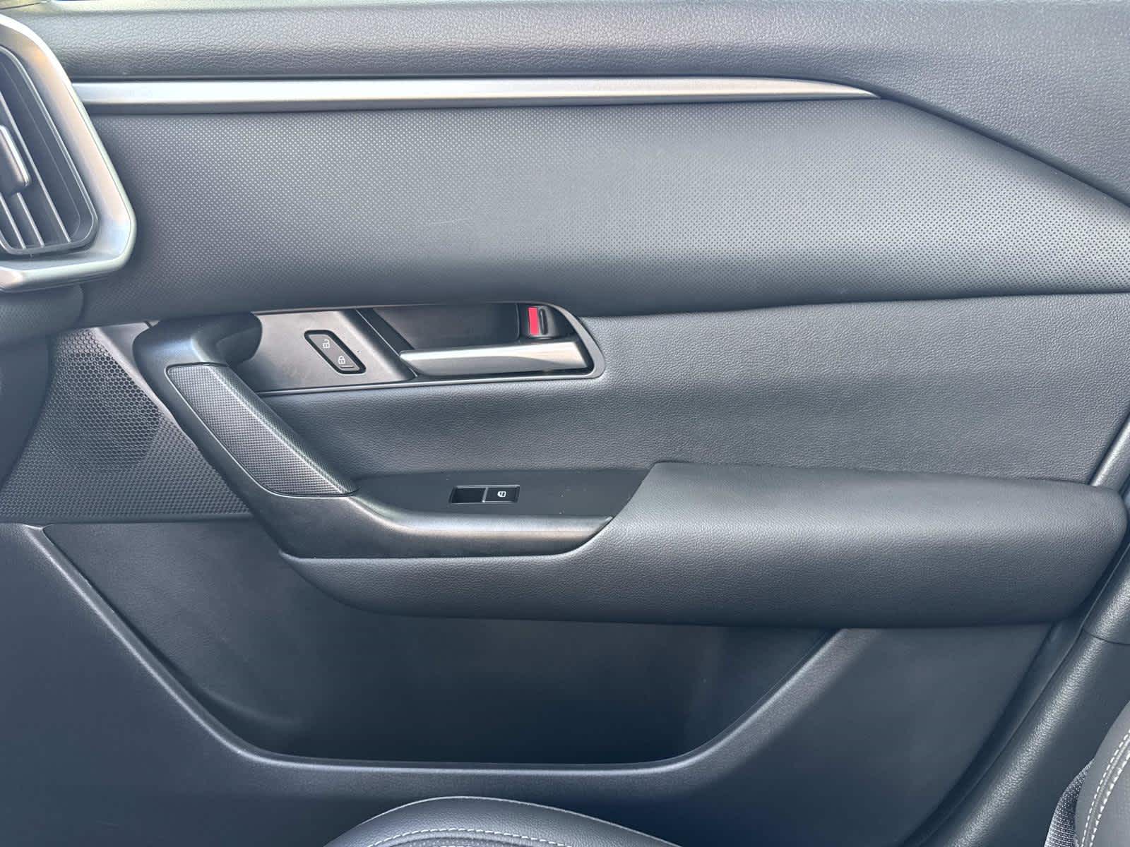 2025 Mazda Mazda CX-50 Hybrid Preferred Package AWD