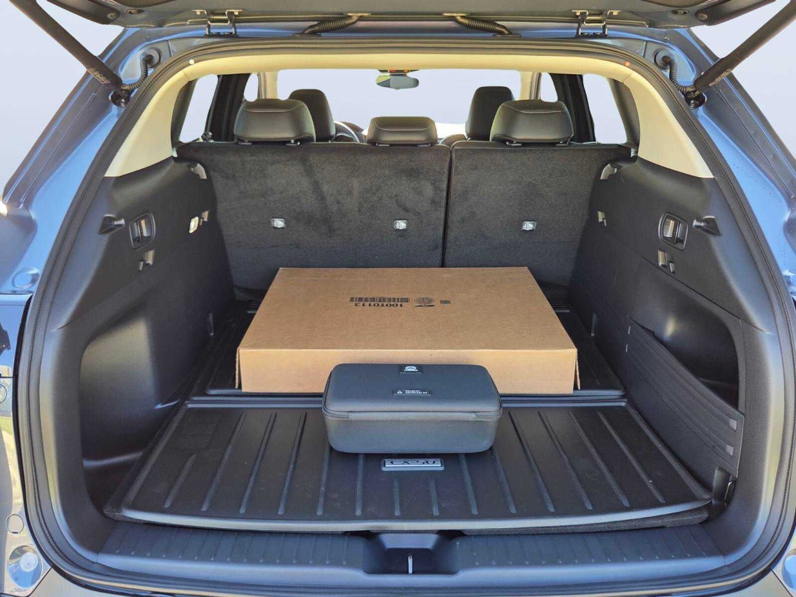 2026 Mazda Mazda CX-50 Hybrid Preferred AWD