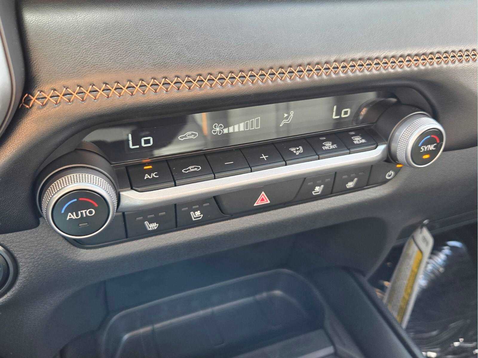 2026 Mazda Mazda CX-50 Hybrid Premium AWD