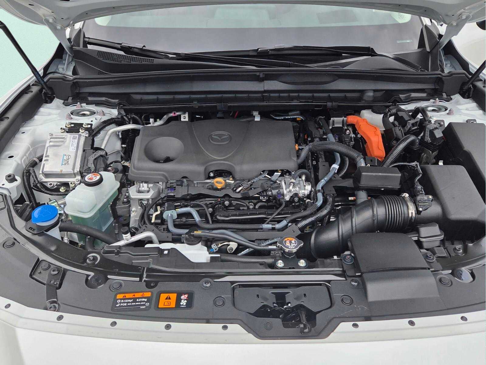 2026 Mazda Mazda CX-50 Hybrid Premium Plus AWD