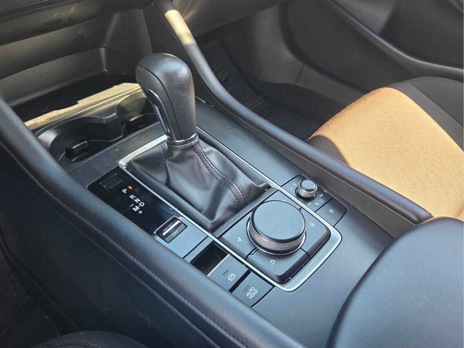 2025 Mazda MAZDA3 2.5 S FWD