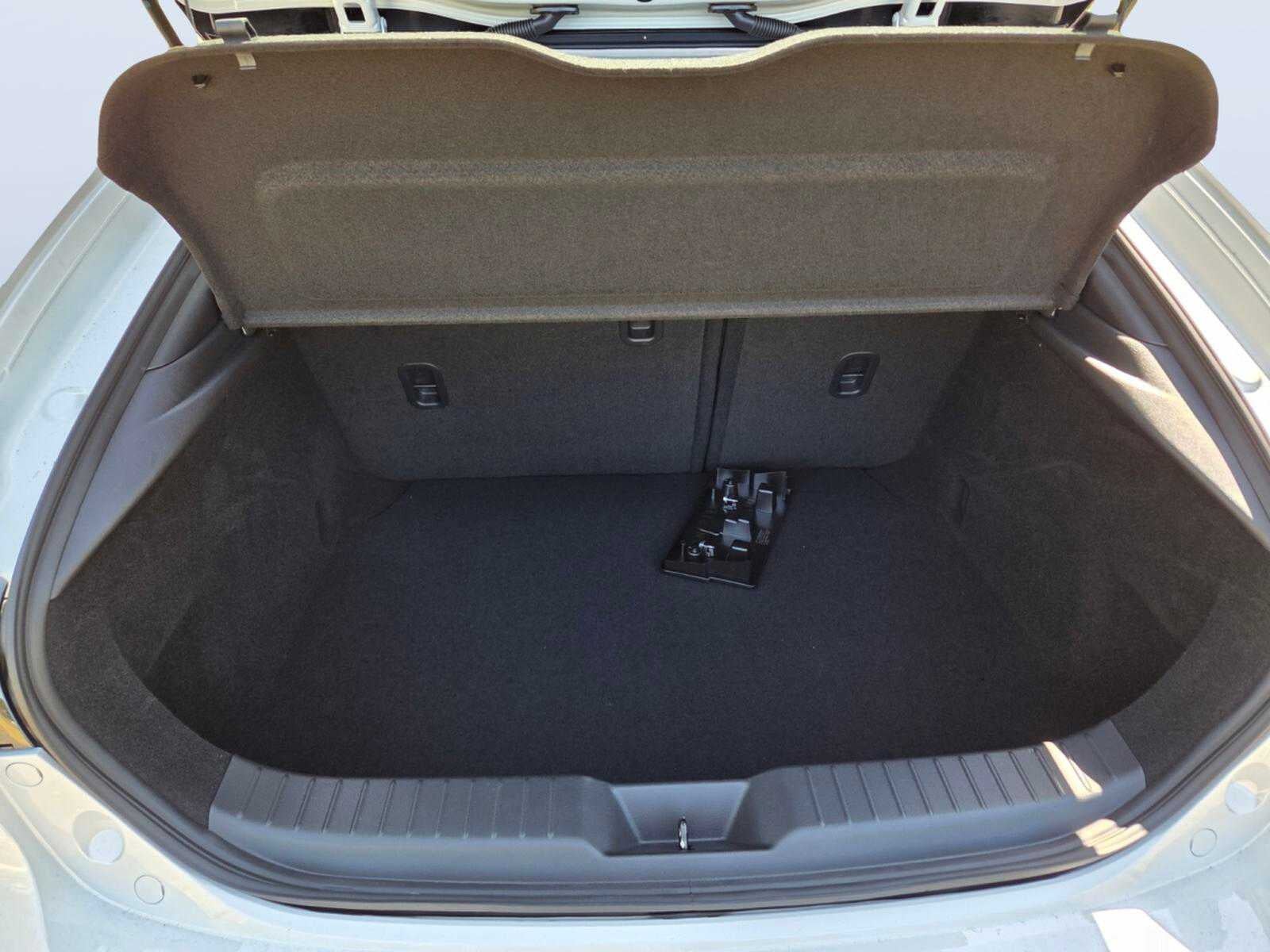 2026 Mazda Mazda3 Hatchback 2.5 S Select Sport