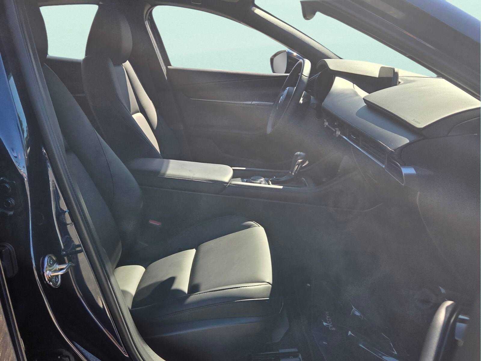 2026 Mazda Mazda3 Hatchback 2.5 S Preferred Auto FWD