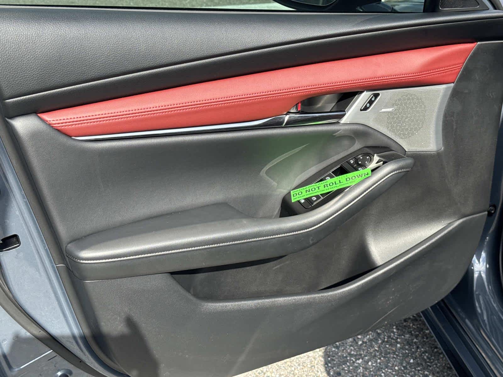 2025 Mazda Mazda3 Hatchback 2.5 S Premium Manual FWD