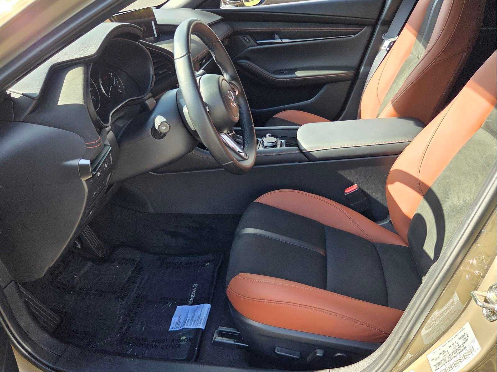 2025 Mazda Mazda3 Hatchback 2.5 Carbon Turbo Auto AWD