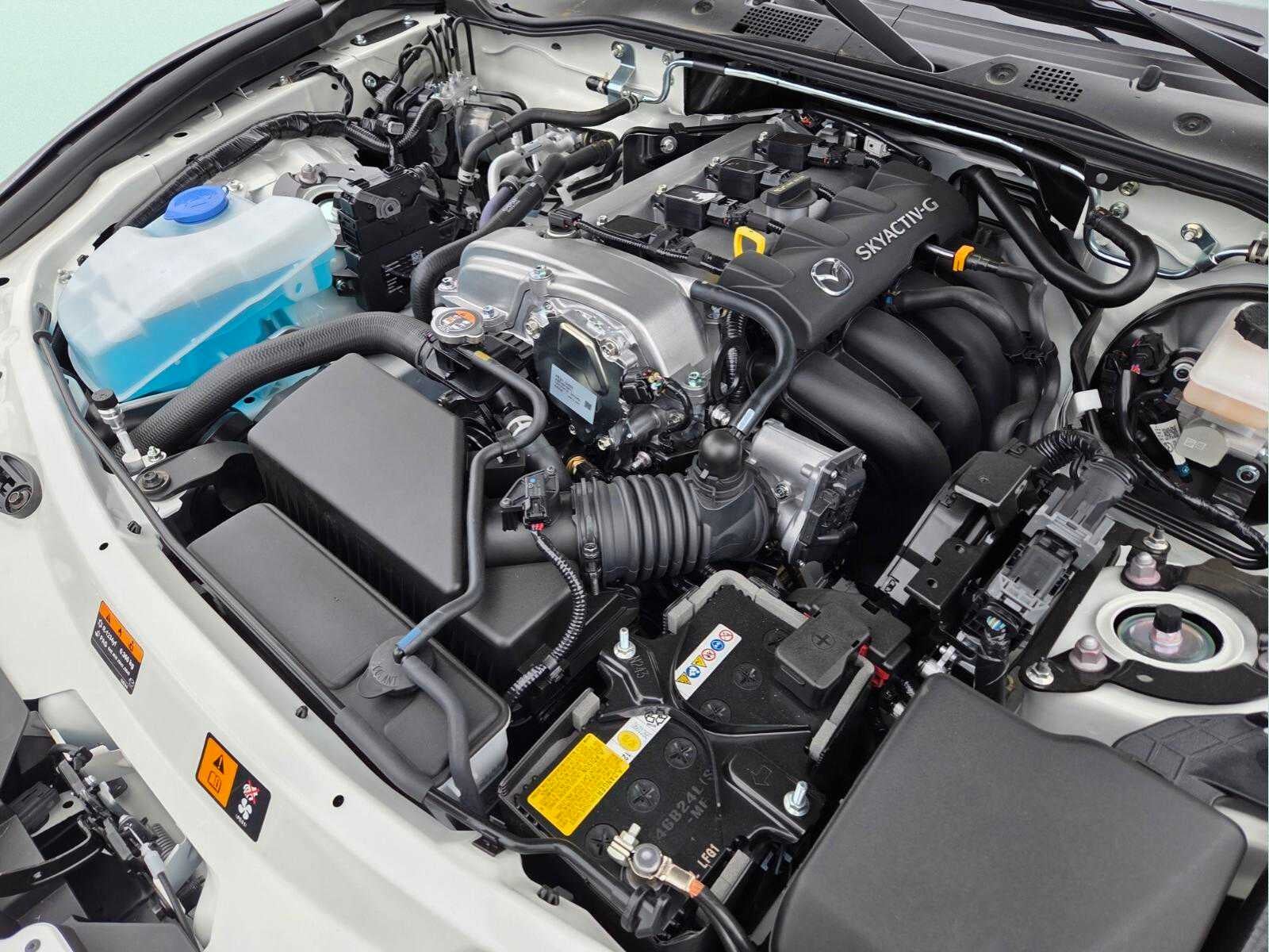 2026 Mazda Mazda MX-5 Miata RF Grand Touring