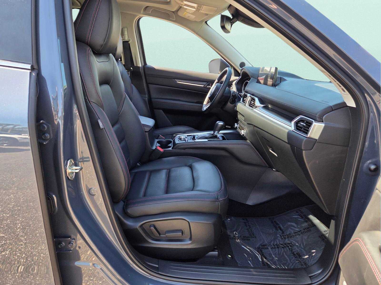 2025 Mazda Mazda CX-5 2.5 S Carbon Edition AWD