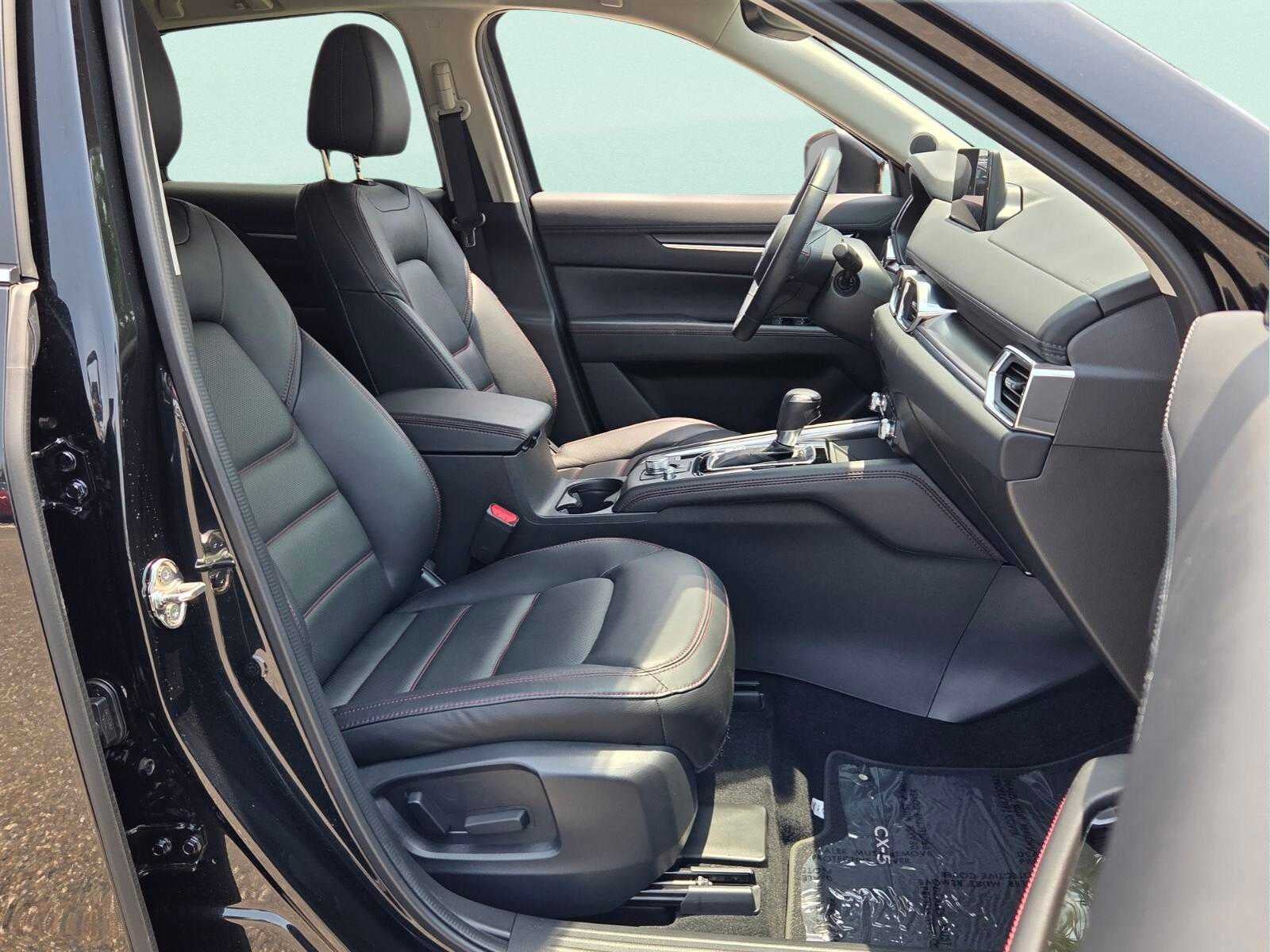 2025 Mazda Mazda CX-5 2.5 S Carbon Edition AWD