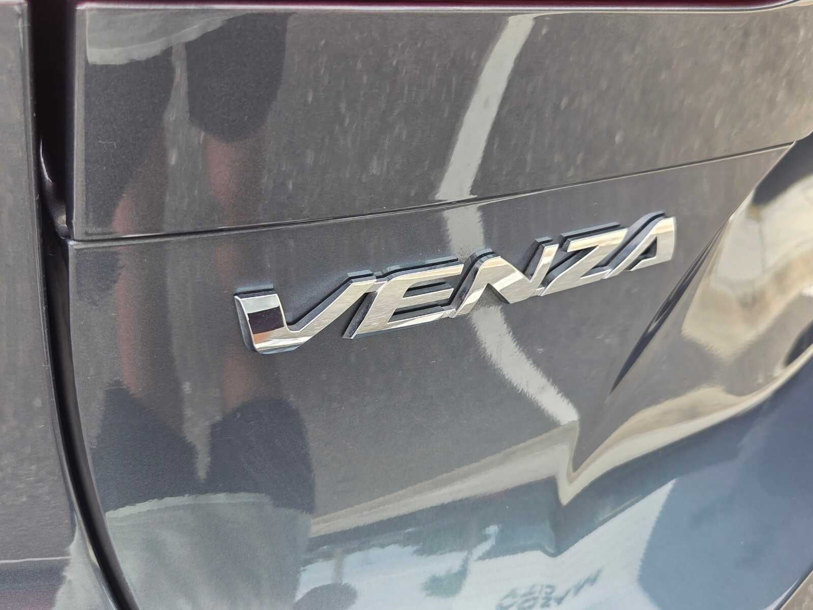 2022 Toyota Venza XLE AWD