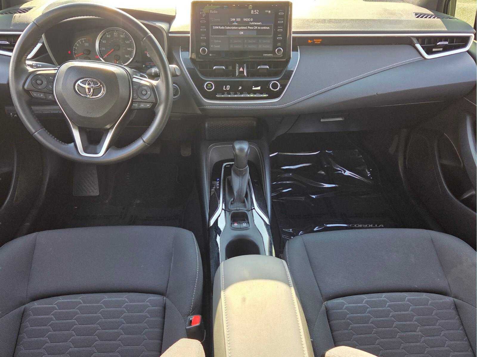 2020 Toyota Corolla Hatchback SE CVT