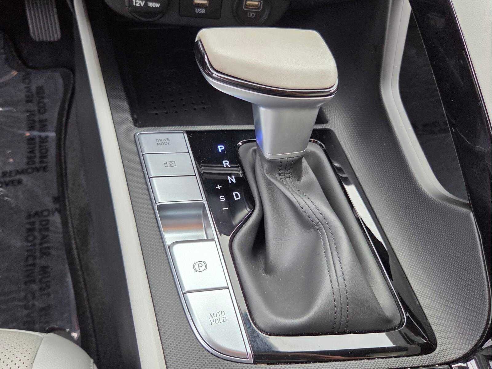 2023 Hyundai Elantra Hybrid Limited DCT