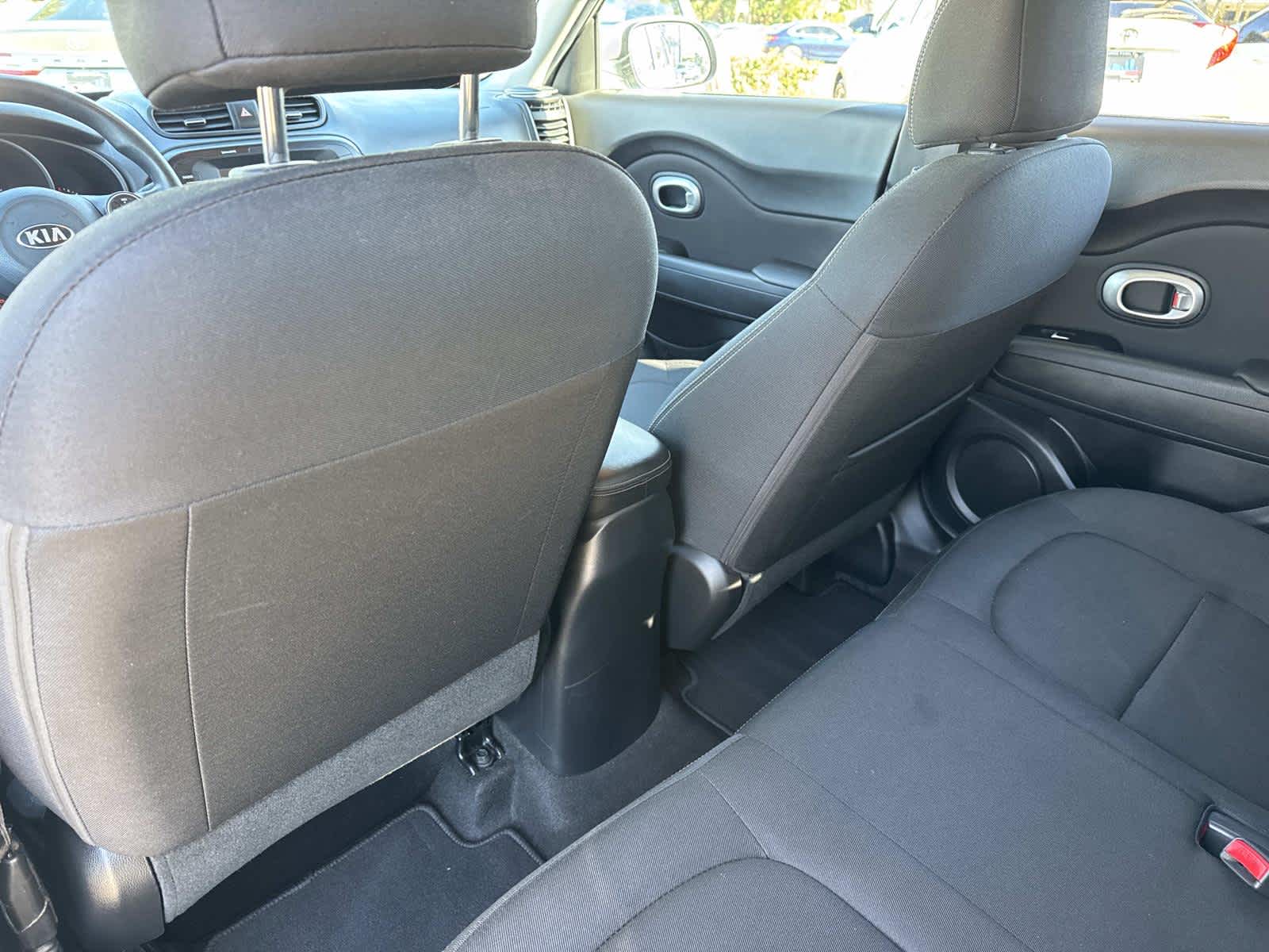 2018 Kia Soul + Auto