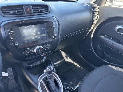 2018 Kia Soul + Auto