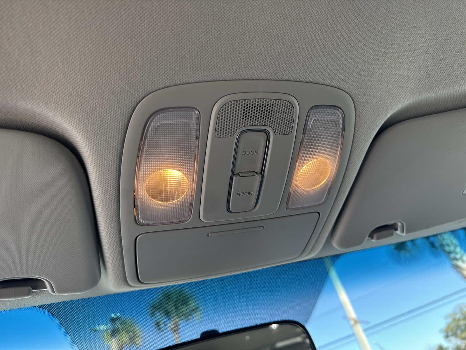 2018 Kia Soul + Auto