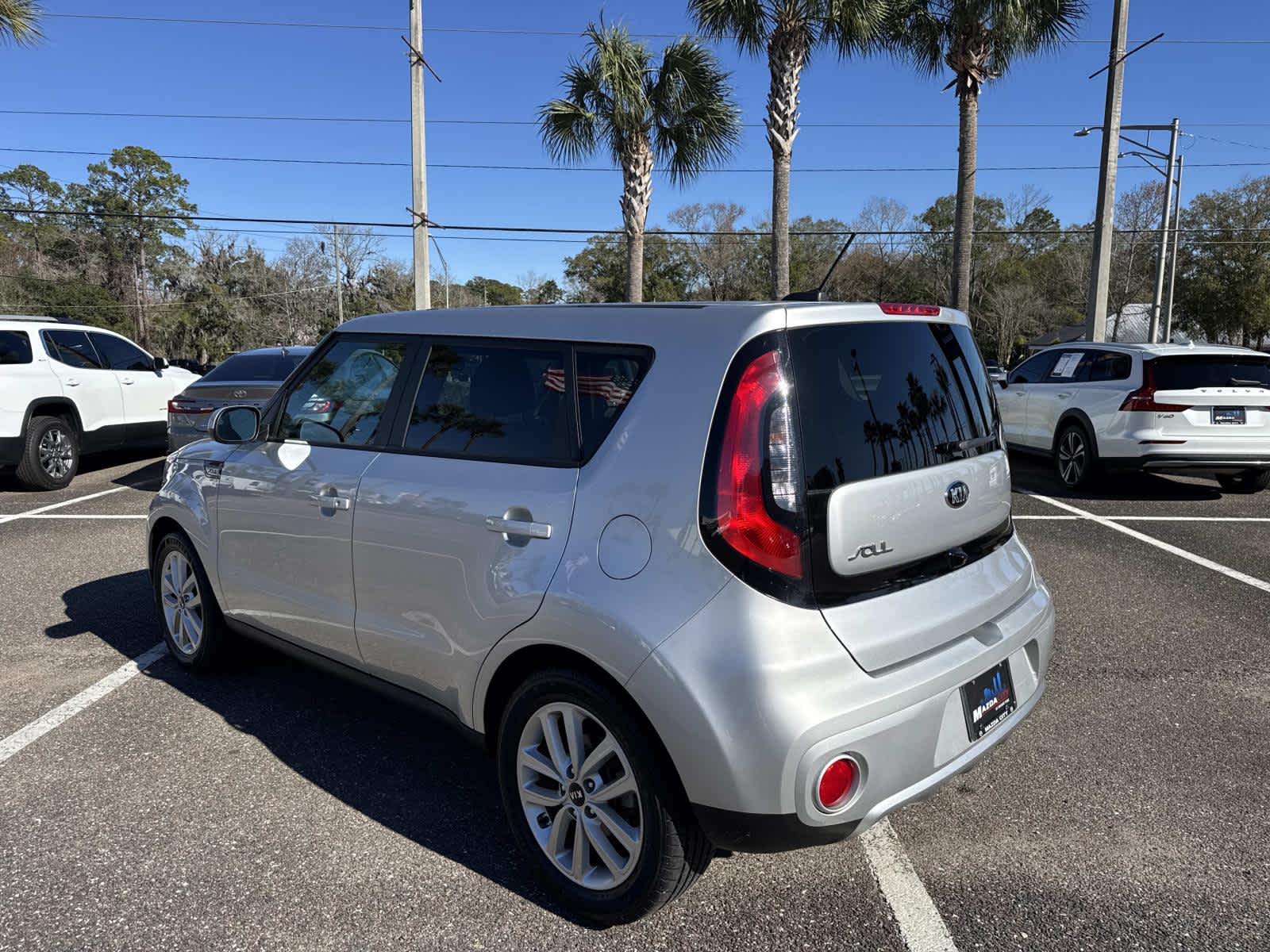 2018 Kia Soul + Auto