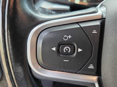 2018 Volvo XC60 T5 AWD Momentum