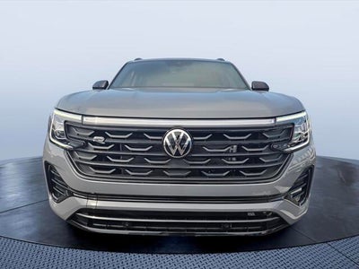 2026 Volkswagen Atlas Cross Sport 2.0T SEL R-Line Black