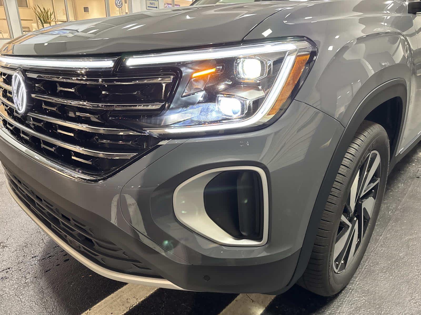 2026 Volkswagen Atlas 2.0T SEL