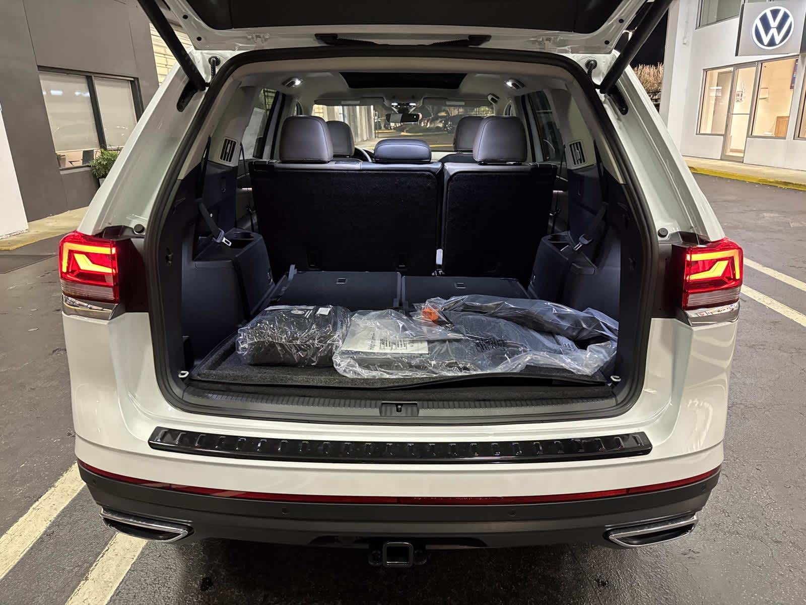 2026 Volkswagen Atlas 2.0T SEL