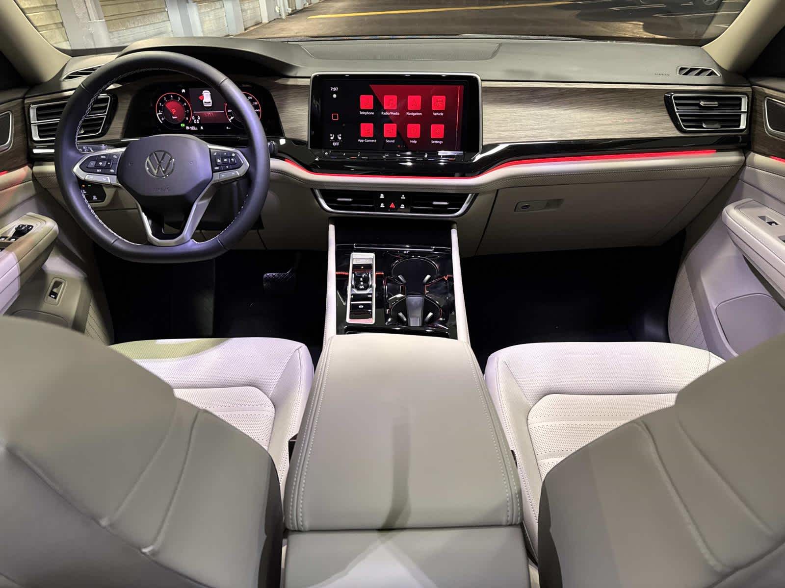 2026 Volkswagen Atlas 2.0T SEL