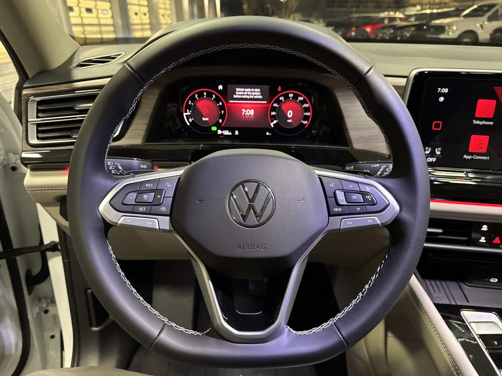 2026 Volkswagen Atlas 2.0T SEL