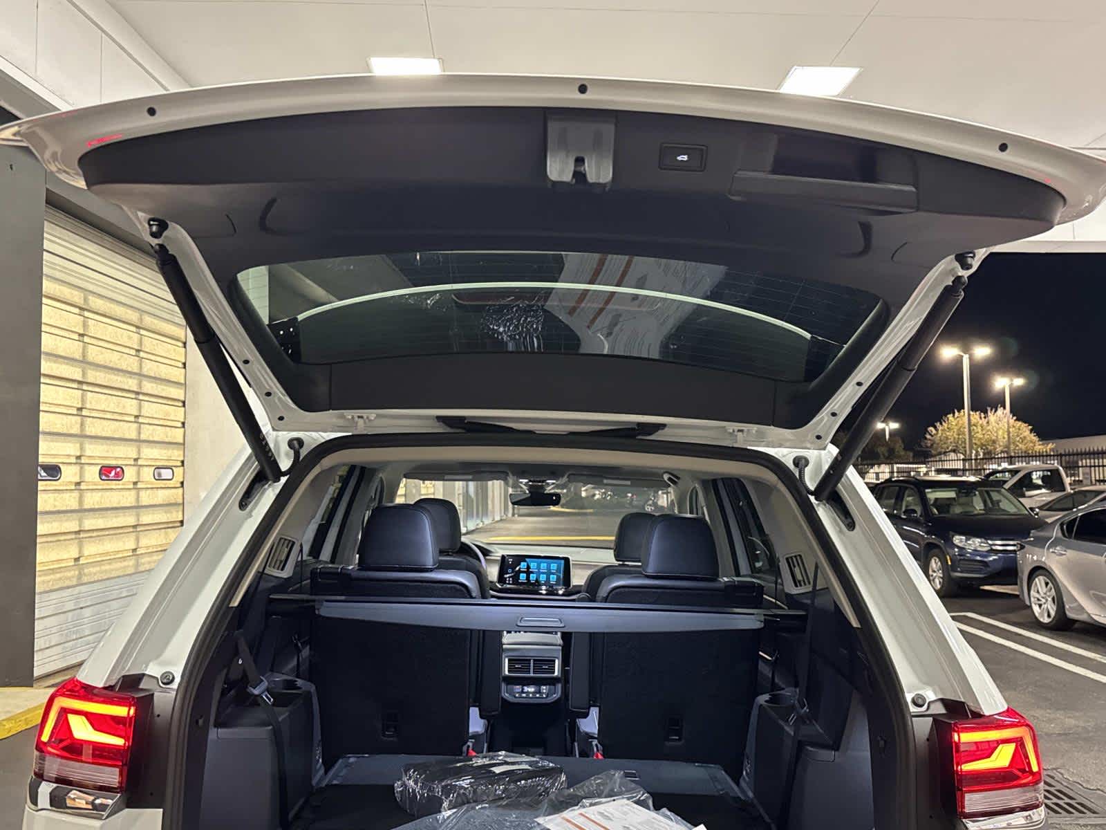 2026 Volkswagen Atlas 2.0T SEL