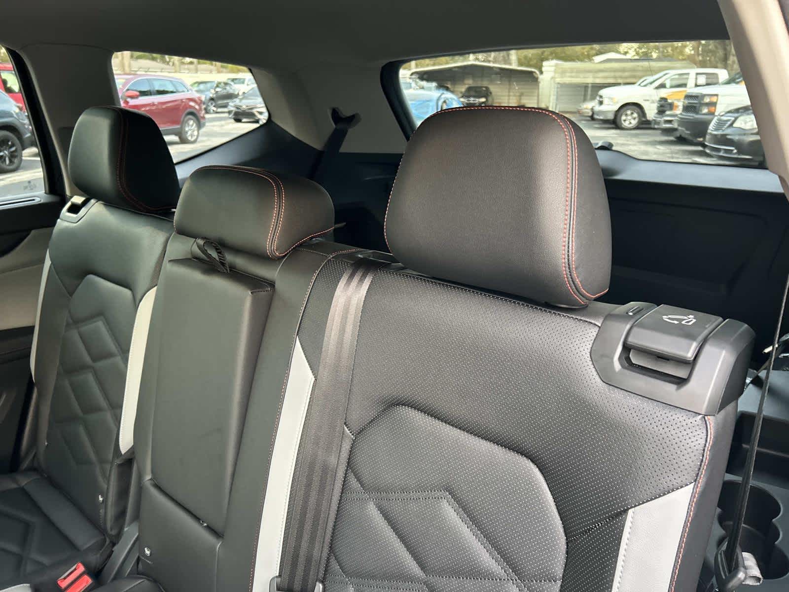 2026 Volkswagen Atlas 2.0T Peak Edition