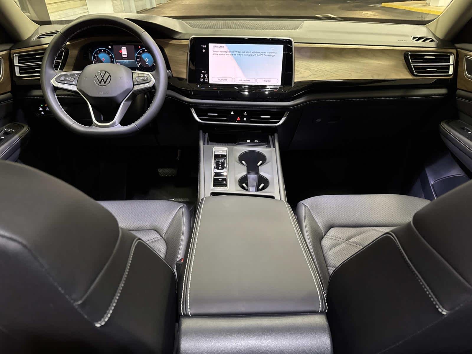 2026 Volkswagen Atlas 2.0T SE