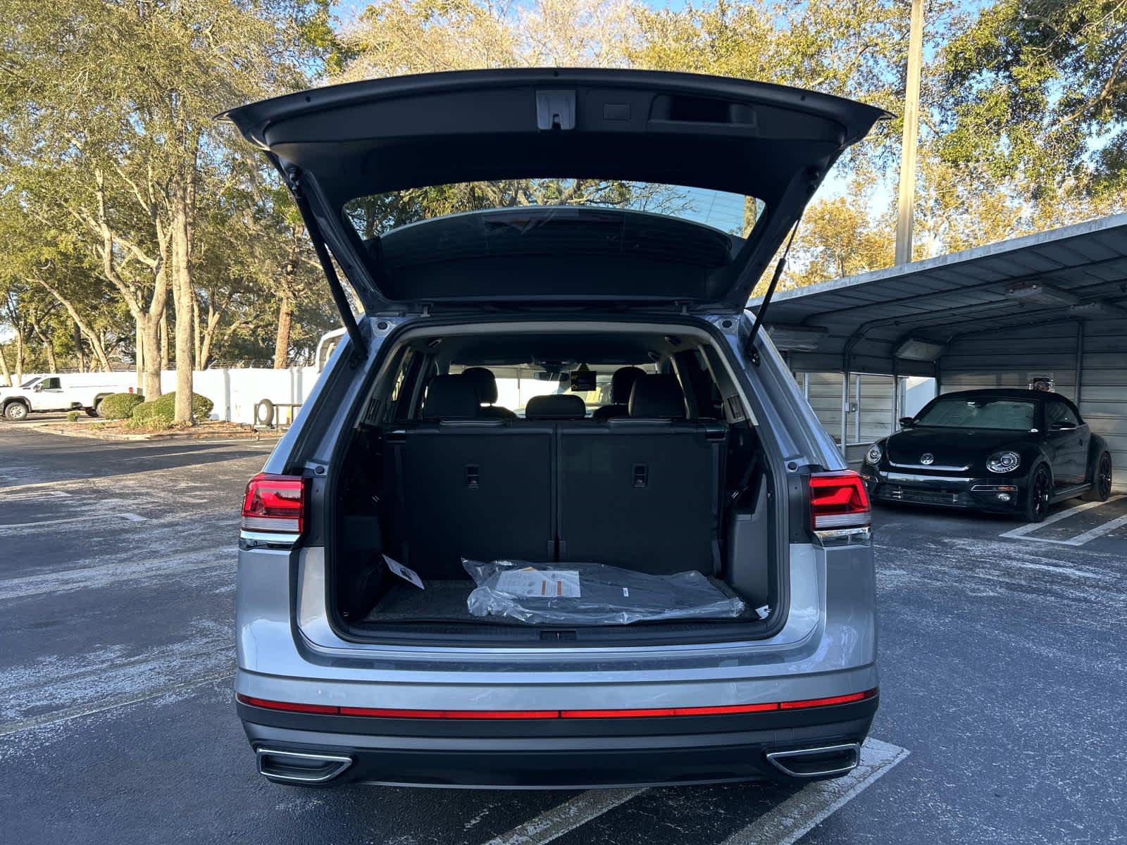 2026 Volkswagen Atlas 2.0T SE