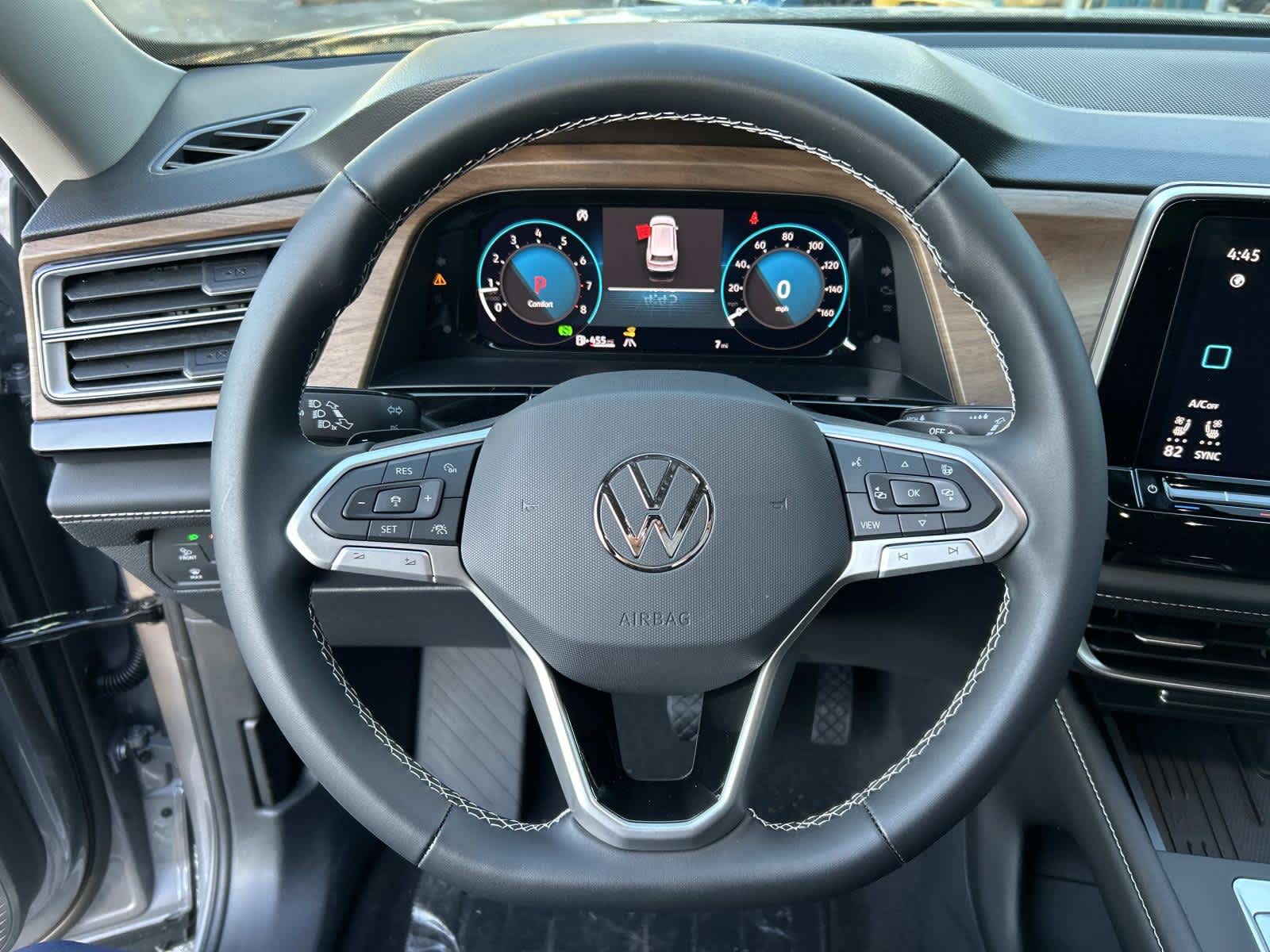 2026 Volkswagen Atlas 2.0T SE