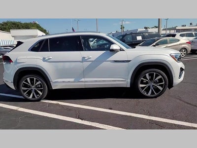 2026 Volkswagen Atlas Cross Sport 2.0T SEL Premium R-Line