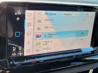 2026 Volkswagen Atlas Cross Sport 2.0T SEL Premium R-Line