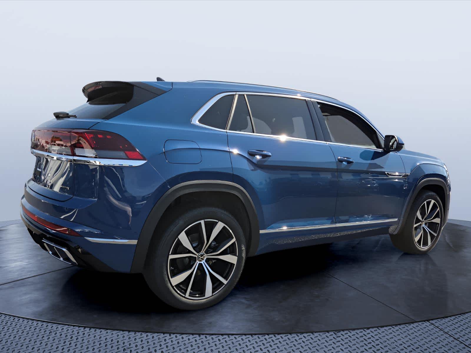 2026 Volkswagen Atlas Cross Sport 2.0T SEL Premium R-Line