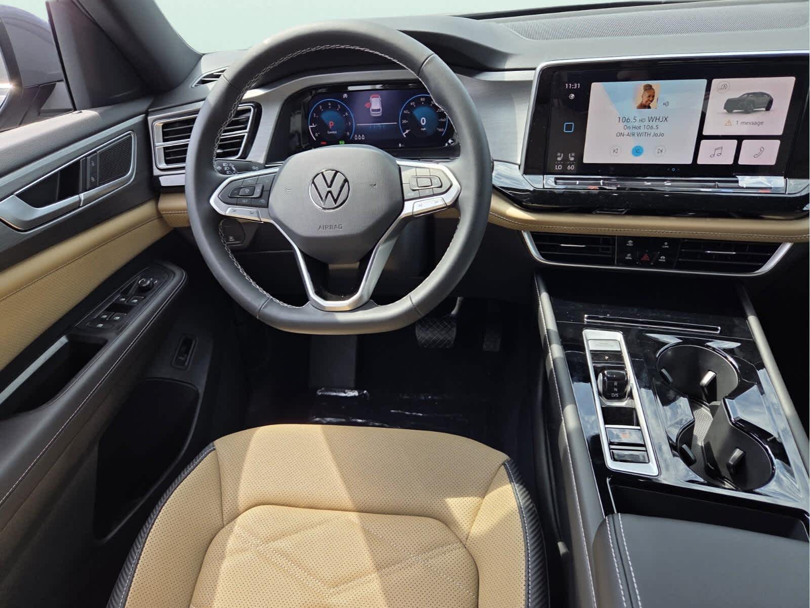 2026 Volkswagen Atlas Cross Sport 2.0T SE w/Technology