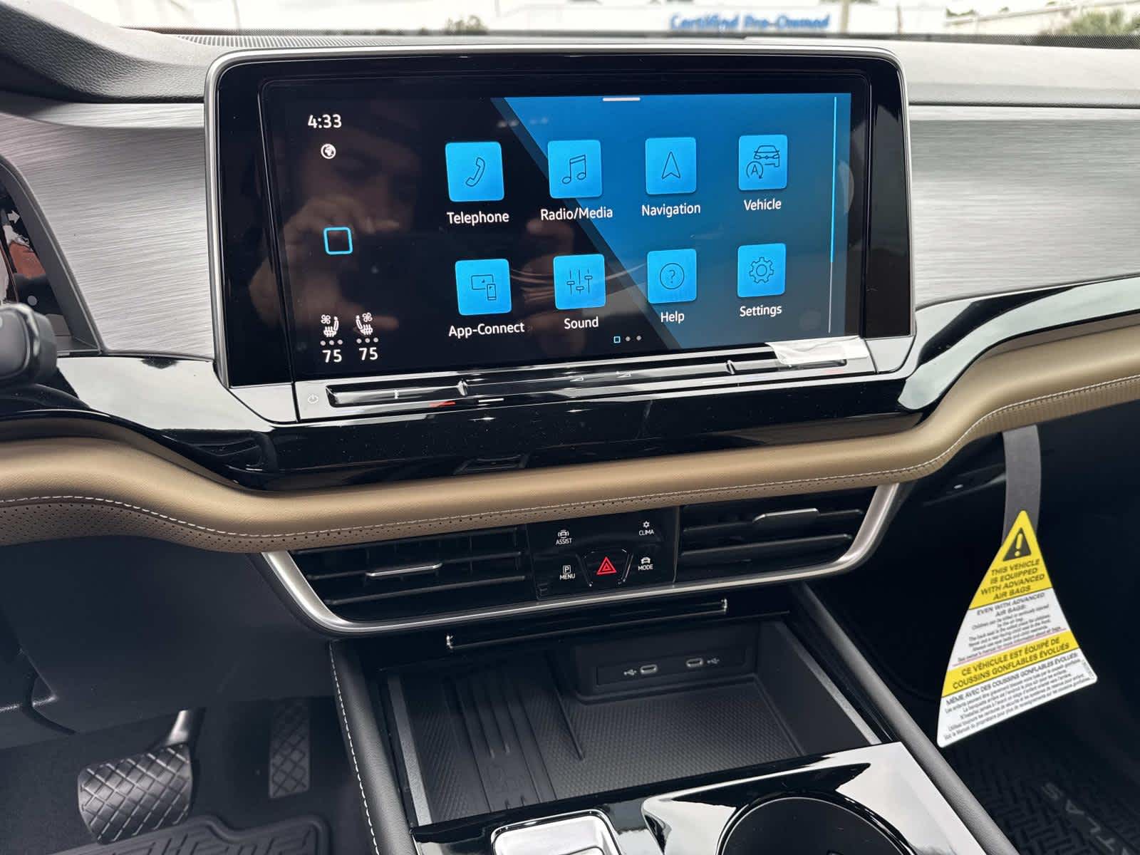 2026 Volkswagen Atlas Cross Sport 2.0T SE w/Technology