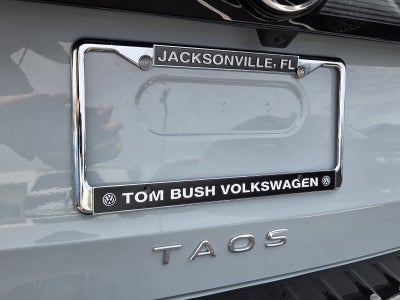 2026 Volkswagen Taos SE Black