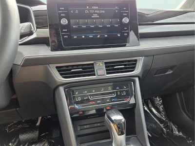 2026 Volkswagen Taos SE Black