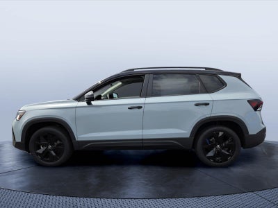 2026 Volkswagen Taos SE Black