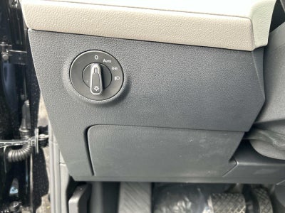 2026 Volkswagen Taos SEL