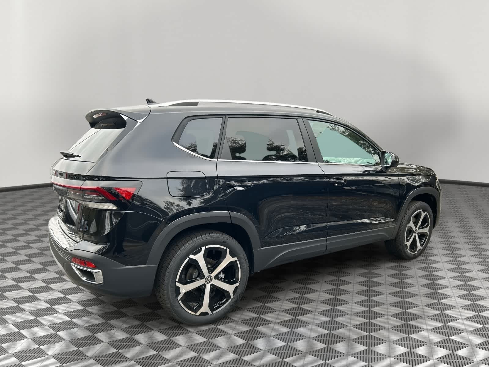 2026 Volkswagen Taos SEL