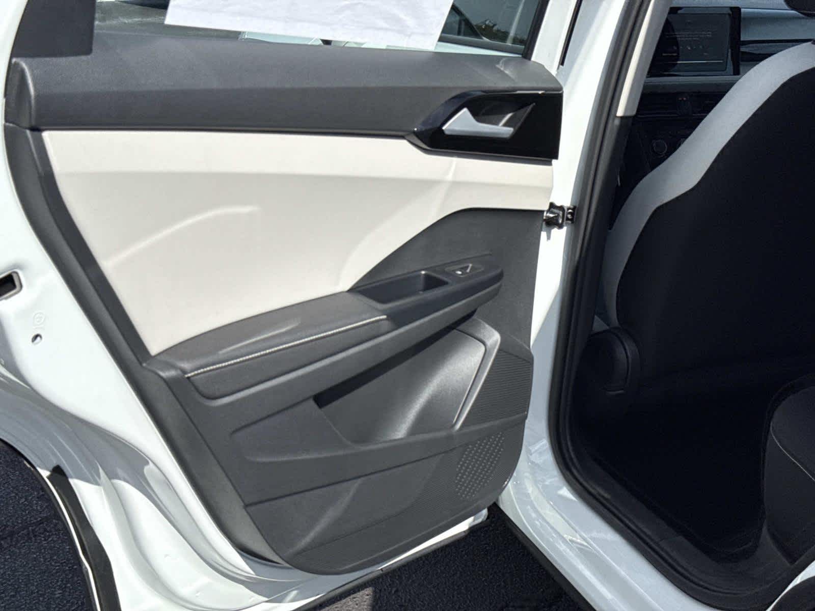 2026 Volkswagen Taos S