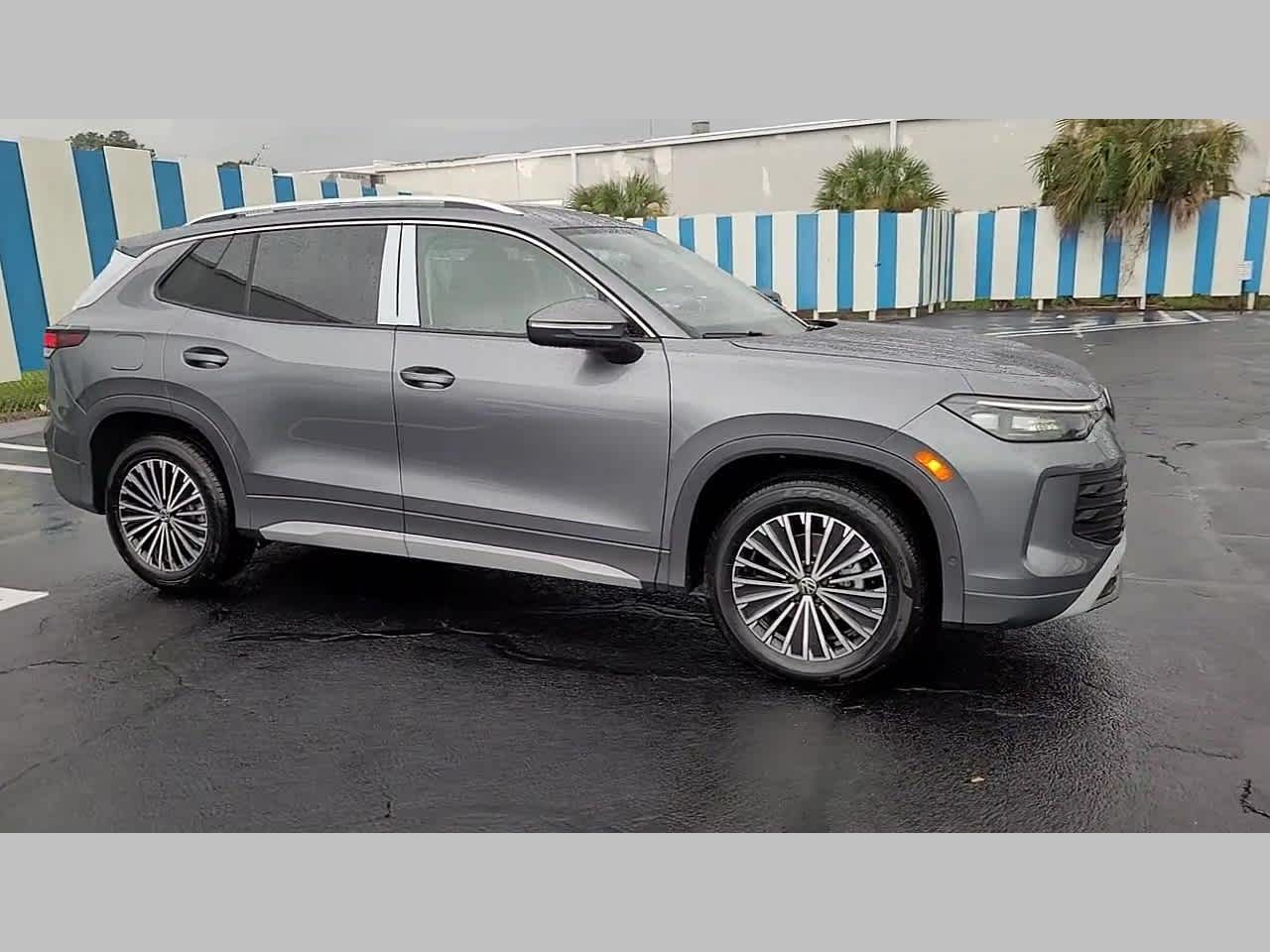 2025 Volkswagen Tiguan S