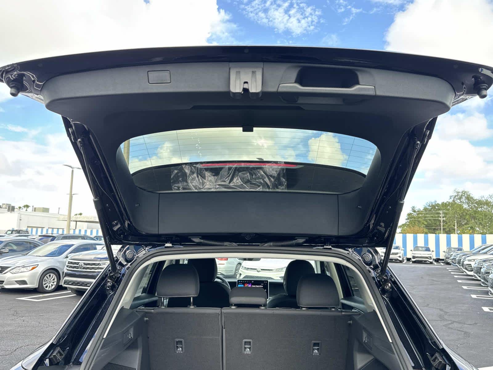 2025 Volkswagen Tiguan S