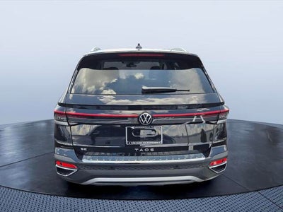 2026 Volkswagen Taos SE