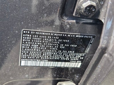 2026 Volkswagen Taos SE