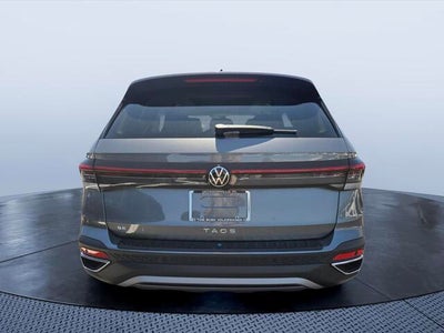 2026 Volkswagen Taos SE